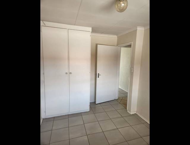 2 BEDROOM APARTMENT FOR SALE IN FLORIDA